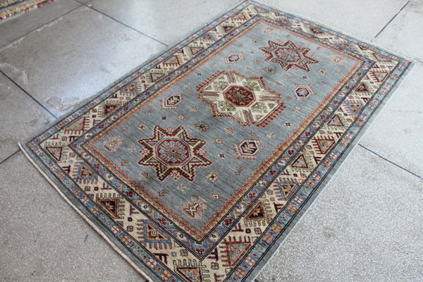 D3232 - Very Fine Super Kazak