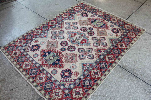 D3271 - Fine Kazak