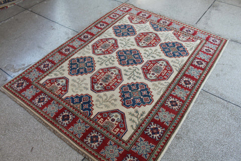 D3277 - Fine Kazak