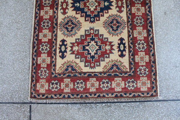 D3319 - Fine Kazak