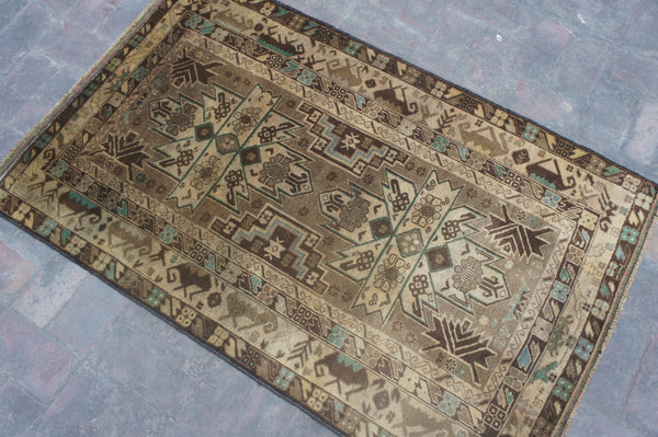 Very Fine Old Belouch - D2574