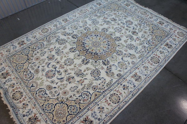 KE1751 - Very Fine Indo-Nain